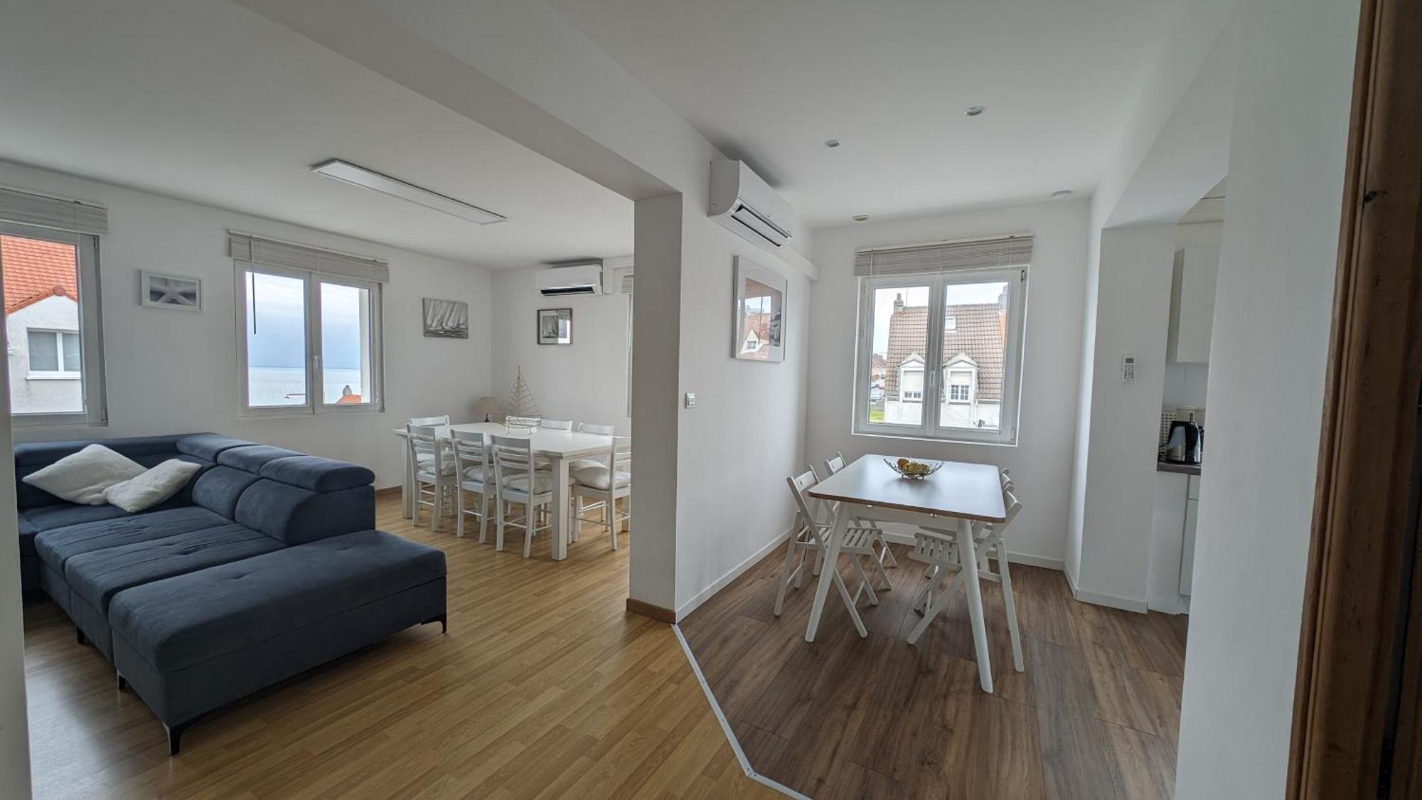 Apartment Coastal Breeze -